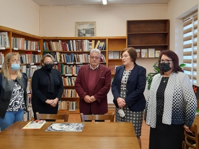 Личната библиотека на Любомир Левчев &bdquo;дойде&rdquo; в Троян